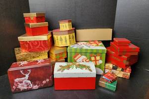 lot 255 image: Decorative Gift Boxes (located in basement)