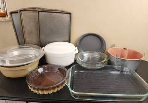 lot 505 image: Bakeware