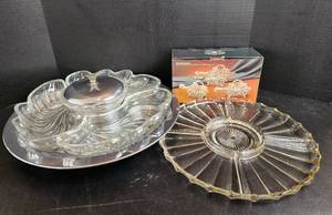 lot 511 image: Serving Trays