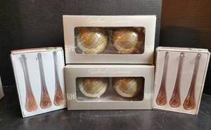 lot 550 image: (2) NIB Dillards trimmings Hand Blown GlassHand Painted Christmas Ornaments, and (6) Crystal Ornaments