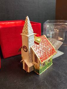 lot 554 image: NIB Dillards Trimmings Collectable Cloisonne Christmas Ornament