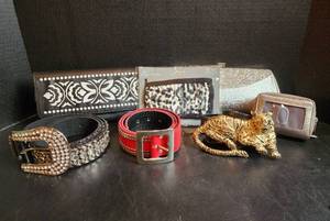 lot 573 image: Vera Bradley Handbag, Belts, and More