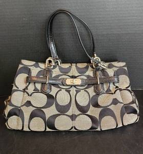 lot 615 image: Authentic Coach Handbag