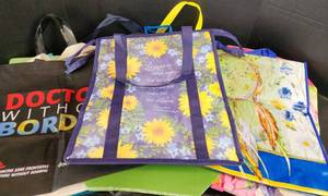 lot 636 image: Reusable Bags