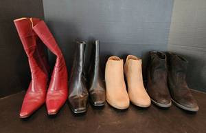 lot 646 image: Womens Boots Size 9
