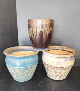lot 834 image: (3) Glazed Terracotta Flowerpots 8 Tall