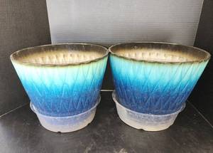 lot 836 image: (2) Plastic Flowerpots with Drip Trays 10 Tall