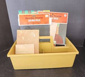 lot 843 image: New Sandpaper with Caddy