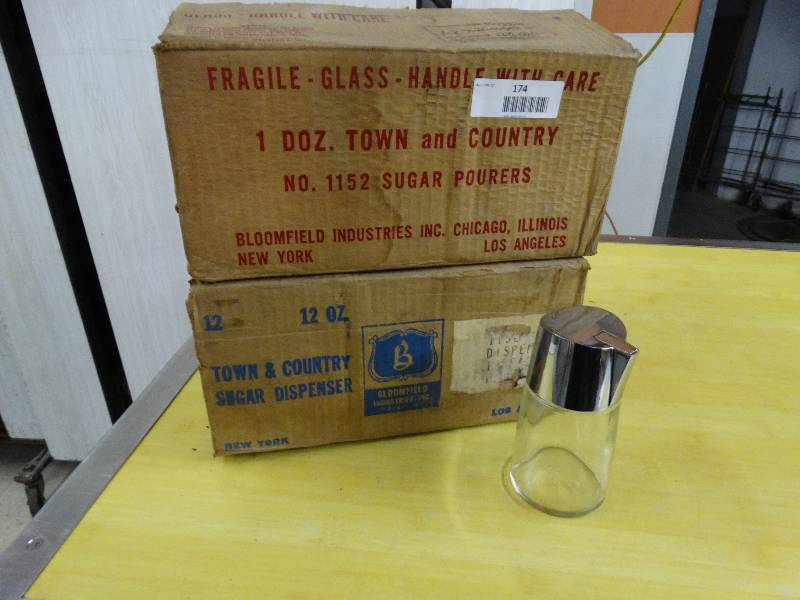 lot 174 image: 2 Cases OF Sugar Dispensers.