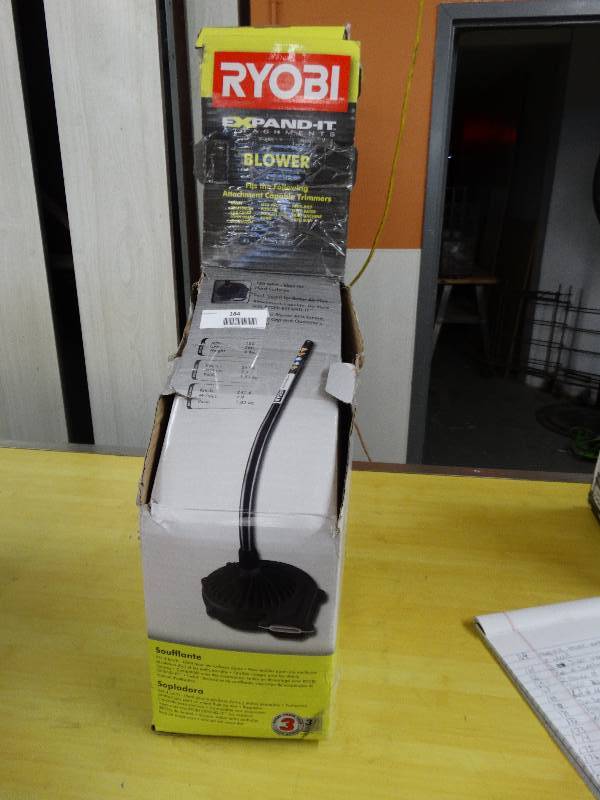 lot 184 image: Ryobi Expand - It Blower.
