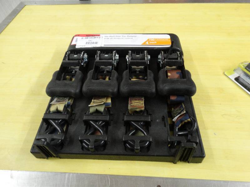lot 187 image: Set Of 4 Camo Ratchet Tie Downs.