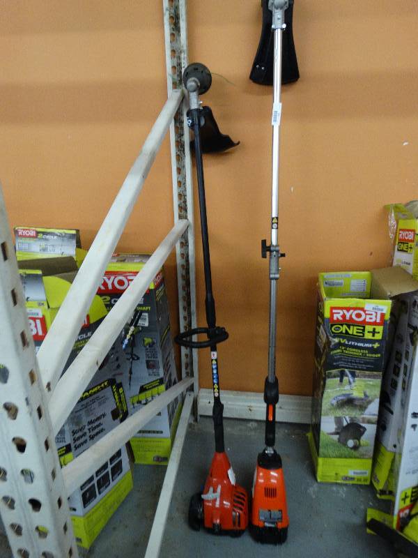 lot 191 image: 1 Gas Weed Eater.