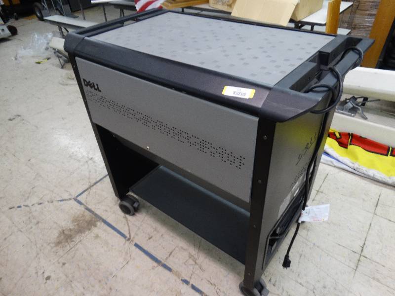 lot 209 image: Dell Laptop Charging StationMedia Cart On Wheels.