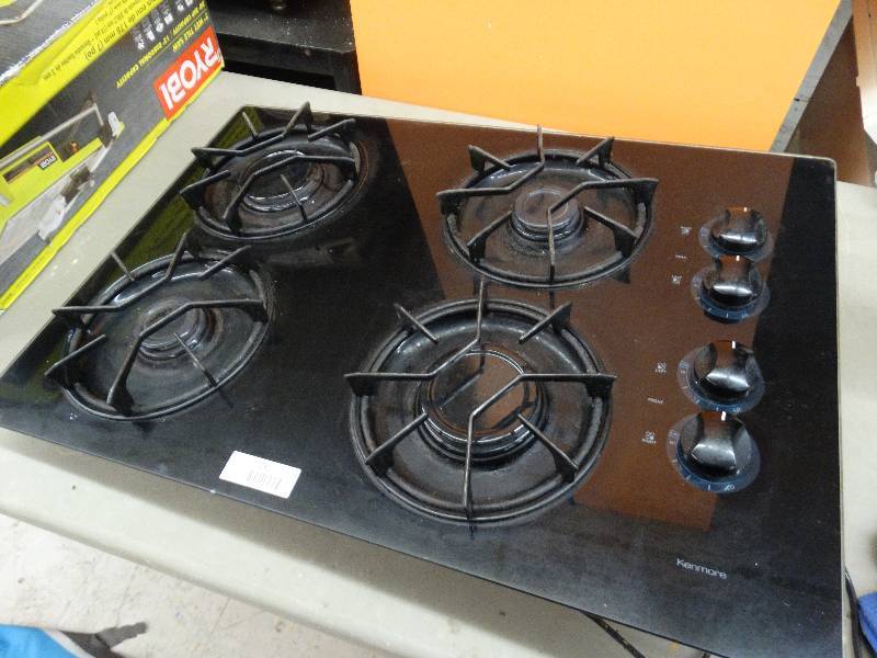 Kenmore 4 Burner Gas Drop In Stove Glass Top. North Wichita