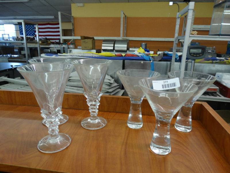 lot 277 image: 6 Fancy Wine Glasses.