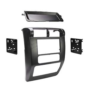 lot 23070 image: Metra Jeep Wrangler In-Dash Kit, Black  (See Description)