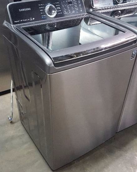 lot 1 image: Samsung 4.5 cu. ft. High-Efficiency Top-Load Washer