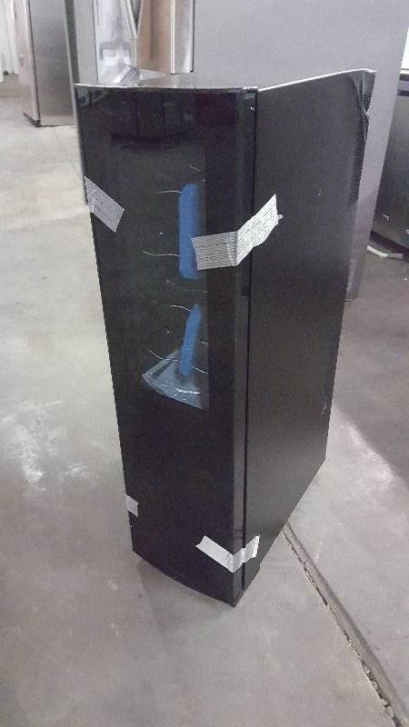 lot 198 image: Frigidaire - 18-Bottle Wine Cooler - Black