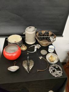 lot 8335 image: estate lot of metalsilver stuff