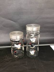 lot 8373 image: pair chicken jars
