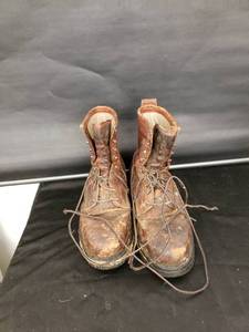 lot 8424 image: cabelas gore tex lace up boots sz 12d
