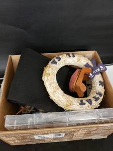 lot 8430 image: box of craftsewing
