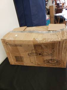 lot 8460 image: spin mop NIB