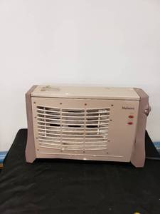 lot 8486 image: space heater works