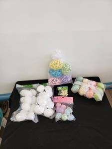 lot 8555 image: lot of egg crafts NIP