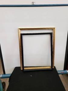 lot 8561 image: pair frames