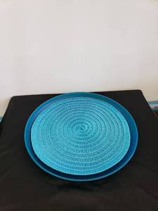 lot 8562 image: large round teal charger