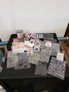lot 8598 image: lot of stamping supplies