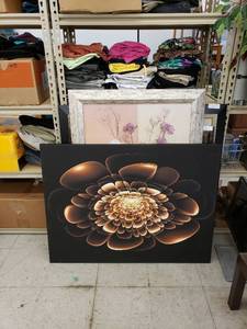lot 8645 image: bright flower canvas pic