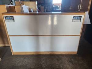 lot 39658 image: 30 x 48 (5) Compartment Shelf With Magnetic Board