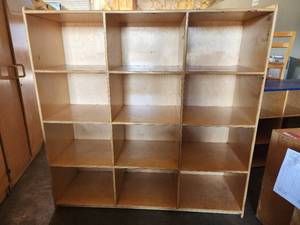 lot 39665 image: 12 Compartment Wooden Shelf 48x47