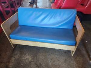 lot 39709 image: Childs Vinyl and Wooden Couch