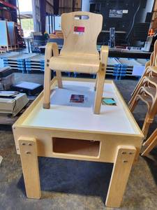 lot 39731 image: KAPLAN Early Learning Company Chair and Activity Table