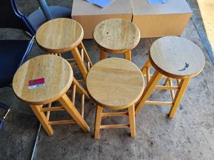lot 39773 image: Lot of 5 Wooden Barstools - 24in tall