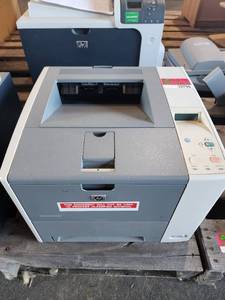 lot 39796 image: HP 3005DN Printer Model Q7815A