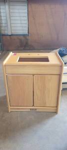 lot 39808 image: Wooden Kaplan Childrens Kitchen Sink Play Set