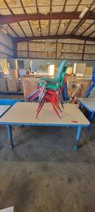 lot 39865 image: 4ft Childrens Small Activity Table W Colorful Chairs
