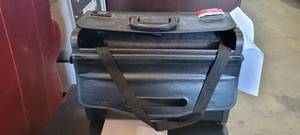 lot 39921 image: Leather Computer Bag W Locking Capabilities and an Epson Bag