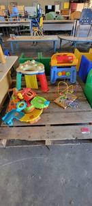 lot 39932 image: Pallet of Childrens Toys
