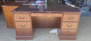 lot 39957 image: 5-Drawer Wooden Office Desk
