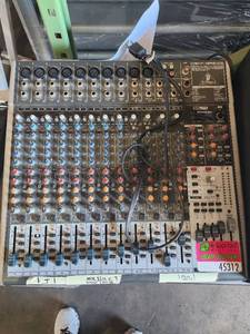 lot 45312 image: Xenyx 24 Input Audio Interface
