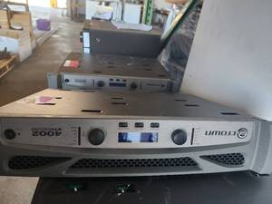 lot 45314 image: Crown 4002 XTI Series Profesional Power Amplifier