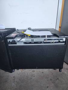 lot 45329 image: Peavy Bass Amplifier TK0115 400w