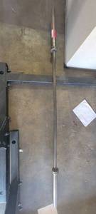 lot 45330 image: Rouge Competition Weight Bar