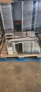 lot 45334 image: 3ft x 2ft Mirrors, Soap Dispenser, Towel Dispensers, and More