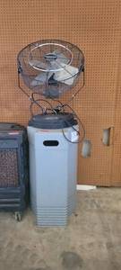 lot 45337 image: Extreme Duty Cool Draft Misting Fan